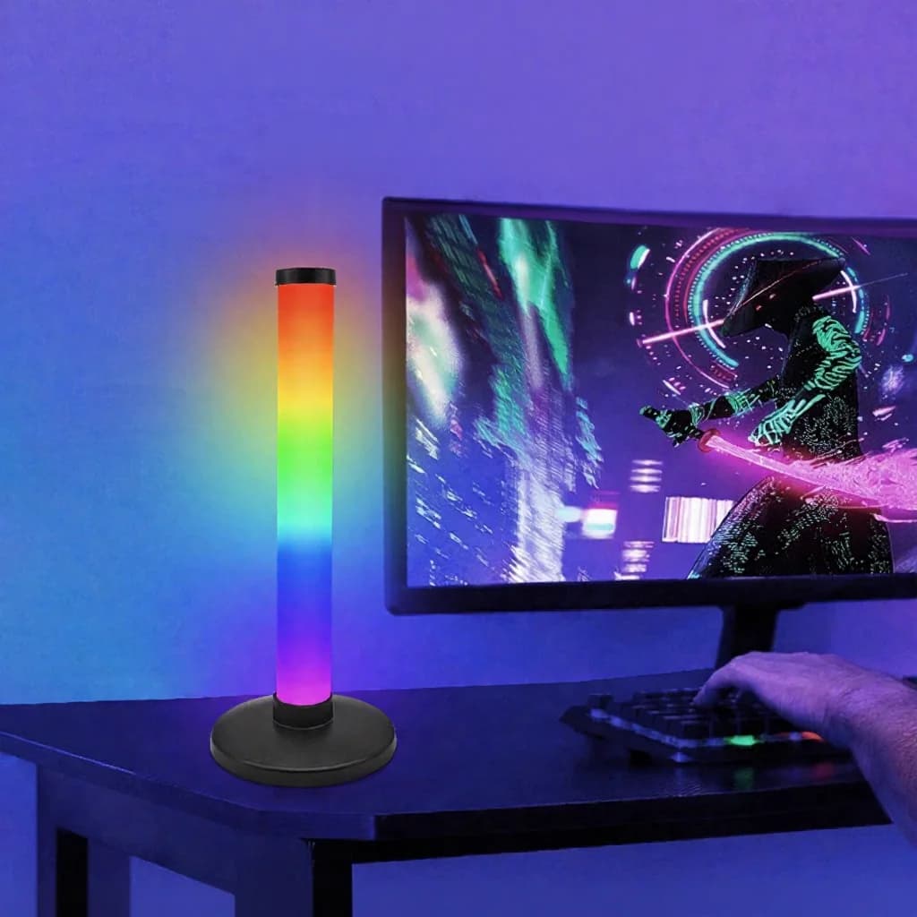 Lampka atmosferyczna RGB reagująca na dźwięk do stanowiska gamingowego