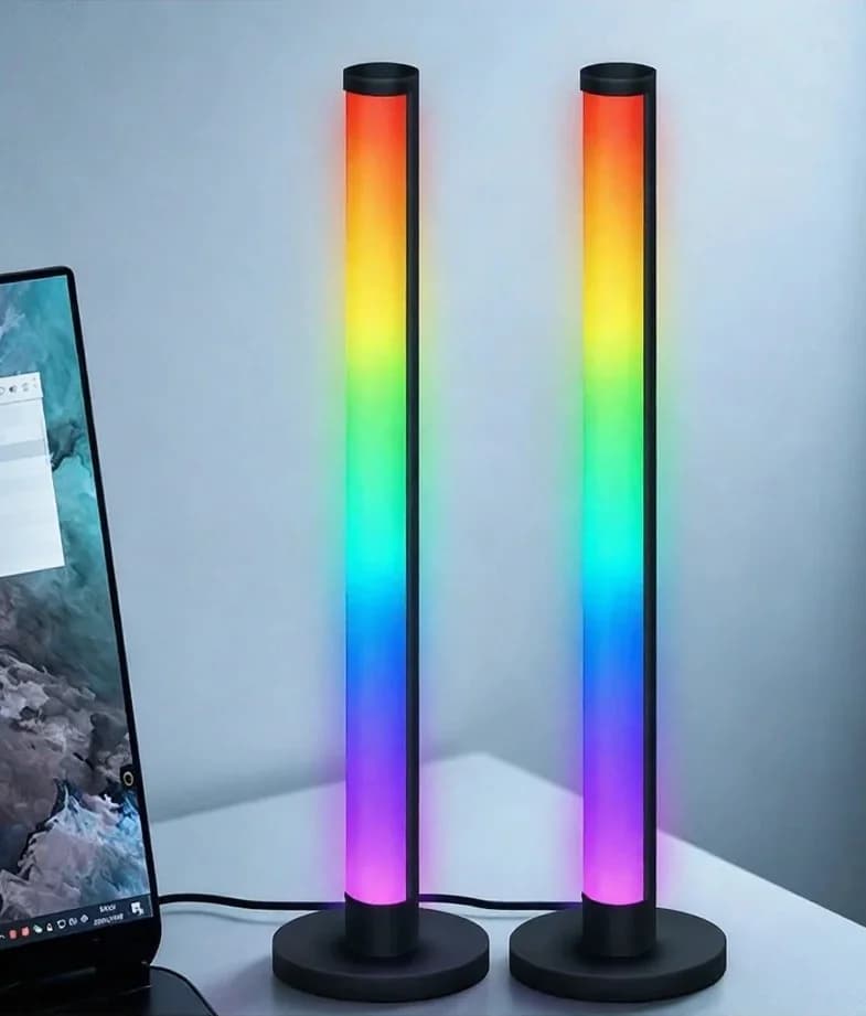 Lampka biurkowa RGB LED reagująca na dźwięk z aplikacją