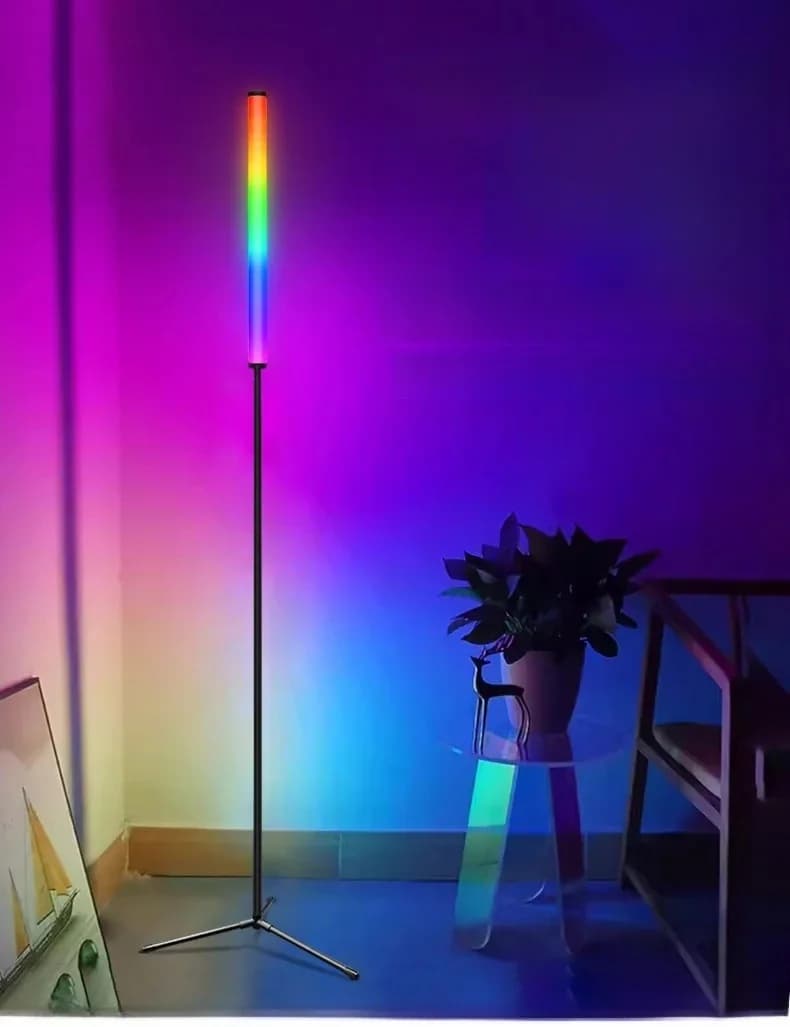 Lampa stojąca RGB ze zmianą kolorów, synchronizacją muzyki i sterowaniem aplikacją
